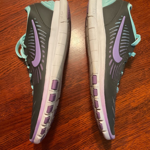 Nike Sneakers sz7.5 (Training / Free Balanza) - Picture 4 of 7